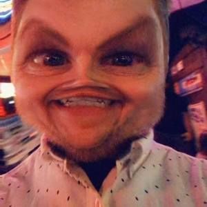 Meet your Posher, Wes